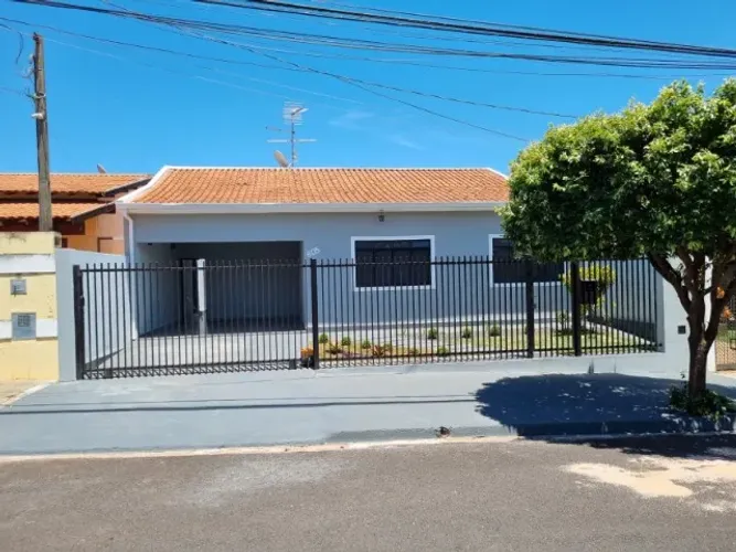 LINDA CASA EM ARARAQUARA, 4 QUARTOS