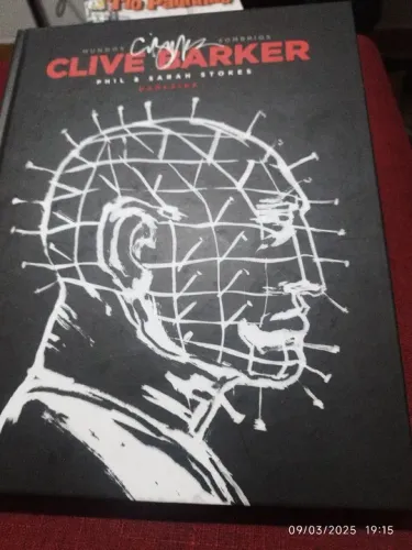 Mundos Sombrios Clube Baker. Editora Darkside 