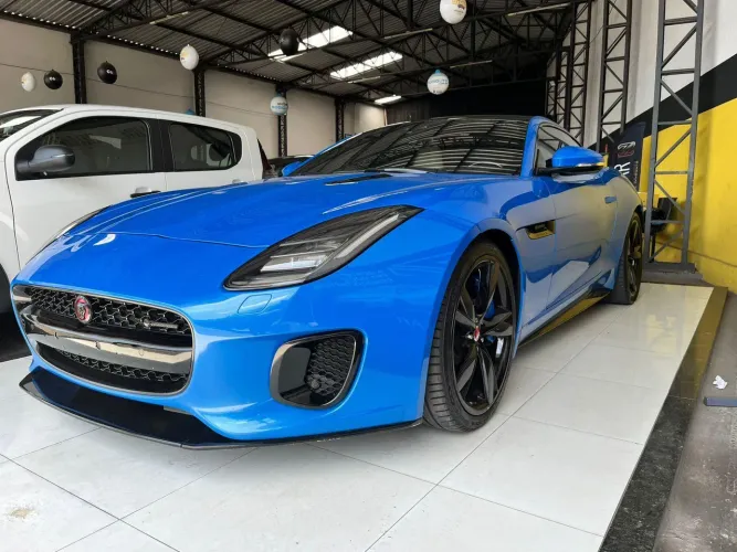 Jaguar F-Type 2.0 R-dynamic Coupe 300cv Aut. 2019