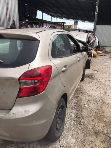 SUCATA PARA RETIRADA DE PEÇAS FORD KA SE 1.0 HA 2016/2017