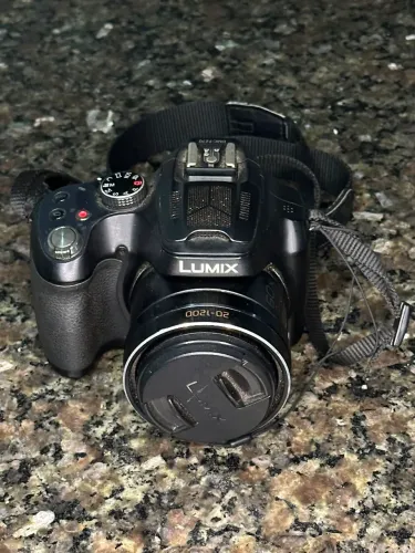Camera lumix