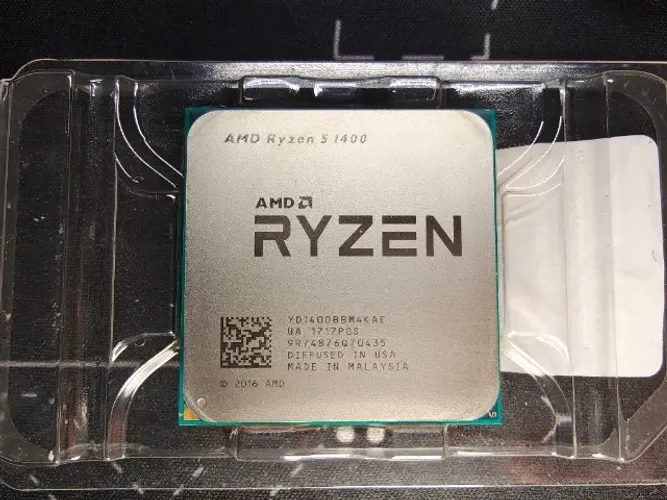 Processador AMD Ryzen 5 1400 AM4 - Semi-Novo - Perfeito estado!