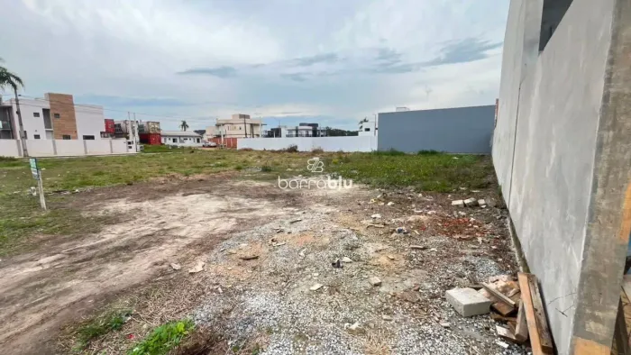 Terreno com 360m² 12x30 - Bairro Nova Barra Velha