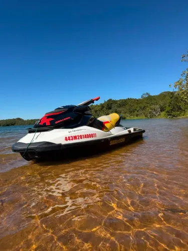 Wake 155 seadoo