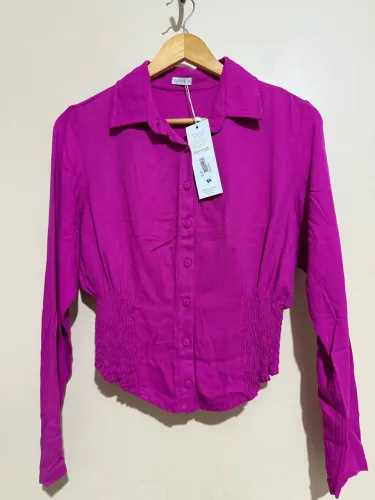 Vendo Roupas novas na etiqueta com um ótimo preço pra vc montar seu próprio negócio ?