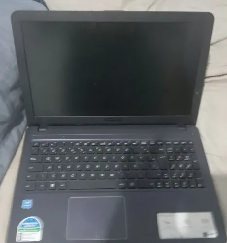 Vendo notebook da Asus