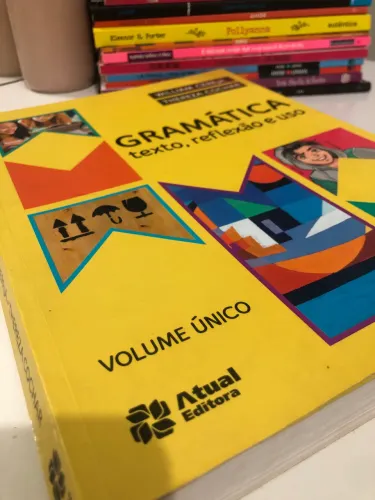 Livro de gramática 