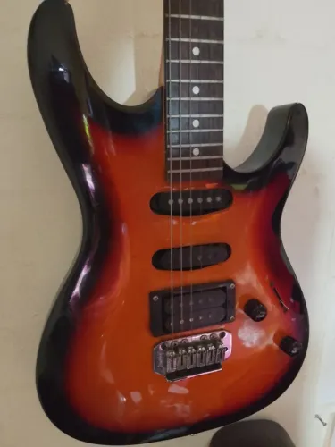 Guitarra Ibanez Gio timbre muito bom