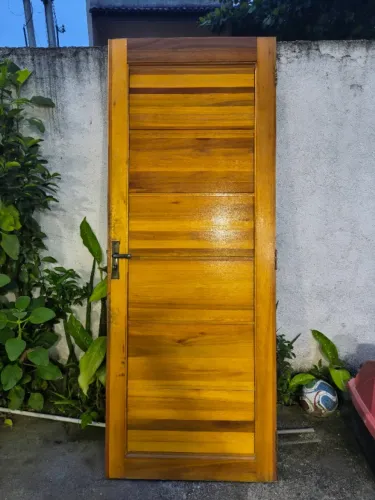 Porta de madeira