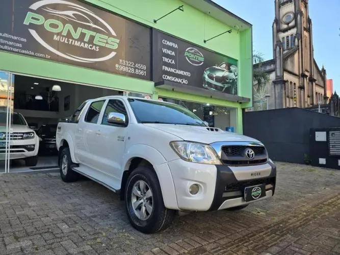 Toyota Hilux CD SRV D4-d 4X4 3.0 TDI Diesel AUT 2009