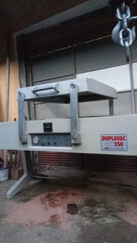 Máquina Embaladora a Vácuo Industrial Selovac - Duplavac 250 CV com bomba SHD 280