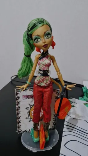 Boneca Monster High Jinafire New Scaramester
