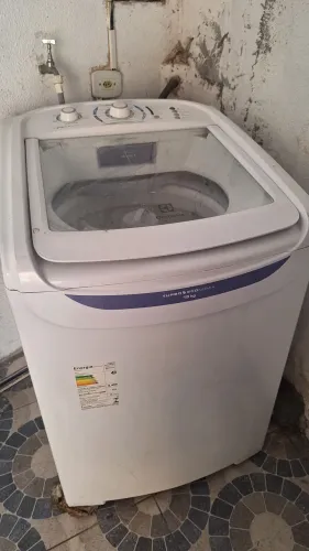 Máquina Electrolux 15kg