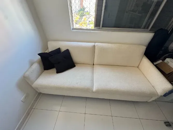Sofá Studio Bouclê 3 Lugares - Cor Marfim - 200cm