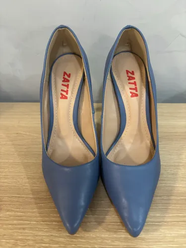 Scarpin azul, TAM 34