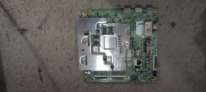Placa principal tv lg 49"