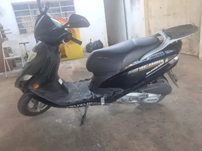 .burgman 125 2013