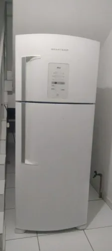 Geladeira Frost Free Brastemp bem conservada 