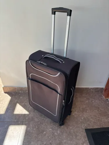 Mala de Viagem Média 360 graus até 23 kg