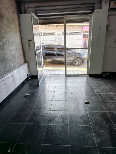 Alugo ponto comercial no Val paraíso