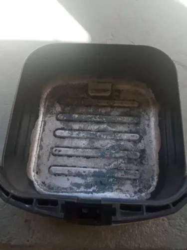 Airfryer usada 5L 80 reais