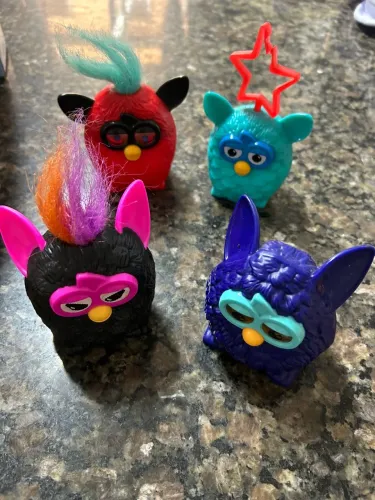 coleção mini furbies macdonalds