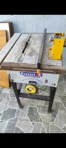 Serra multifuncional de bancada Ferrari