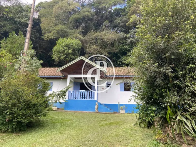 Sítio em Sapucaí mirim.