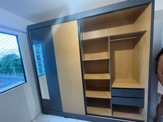 GUARDA ROUPA CASAL ÓTIMO ESTADO