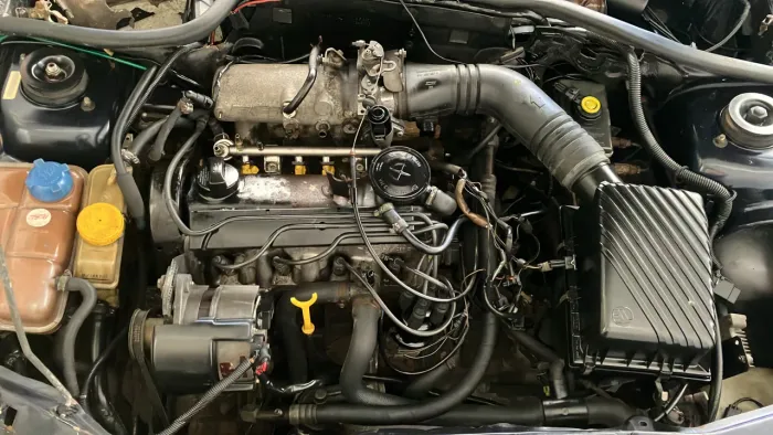 Logus Wolfsburg 95 motor 2.0 comando 027.7 GTi caixa CAM rodas de liga inteiro ou peças