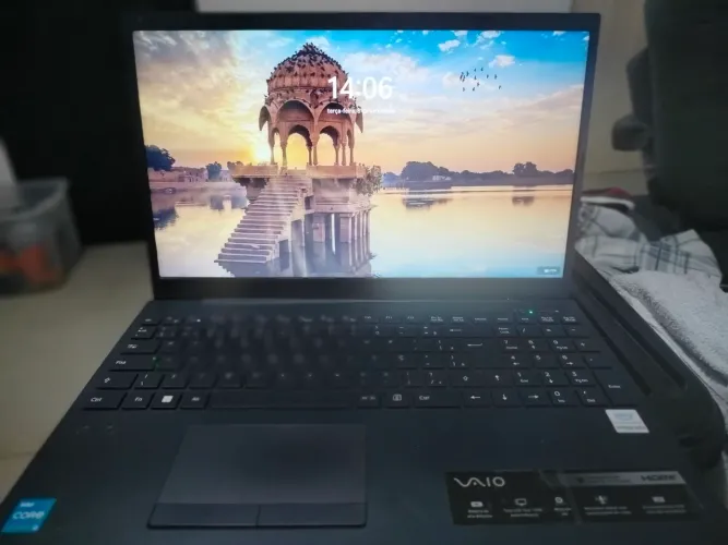 Notebook VAIO FE15 (Core i3 11ª Ger, 15.6" Full HD)
