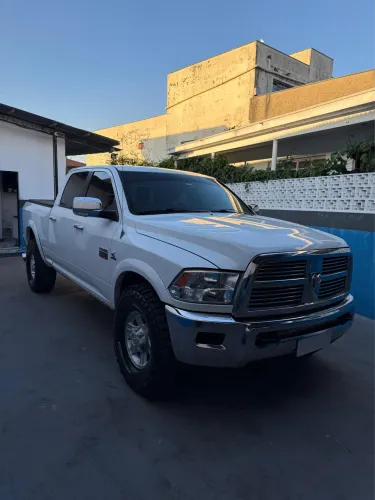 Ram 2500 Laramie 6.7 TDI CD 4X4 Diesel 2012