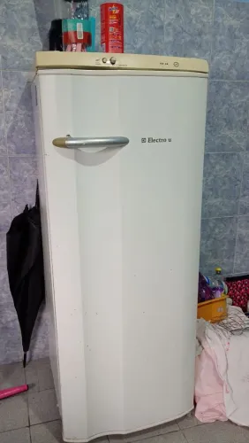 Geladeira eletro nova 