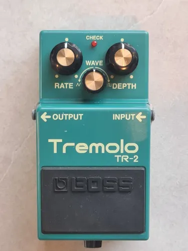 Pedal BOSS TR-2 Tremolo