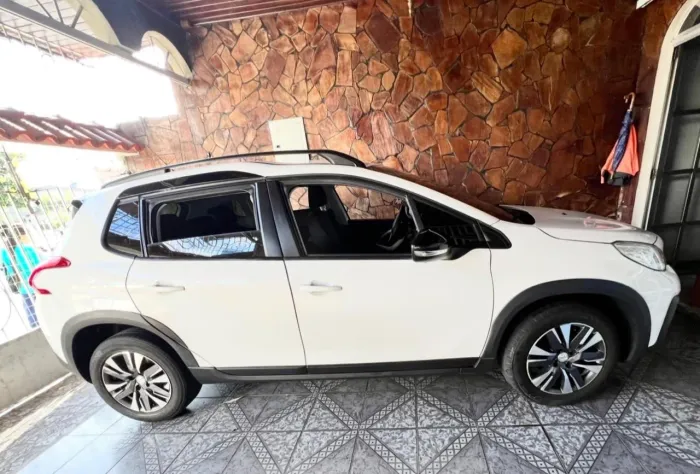 Peugeot 2008 Allure Pack 1.6 Flex 16V Aut. 2022