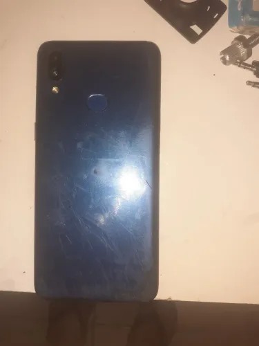 Celular Samsung s10 com defeito display só trocar resto funcionando