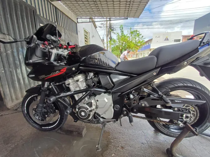Troca em carro e moto de baixa cilindrada