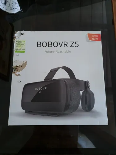 Óculos de realidade virtual - BOBOVR