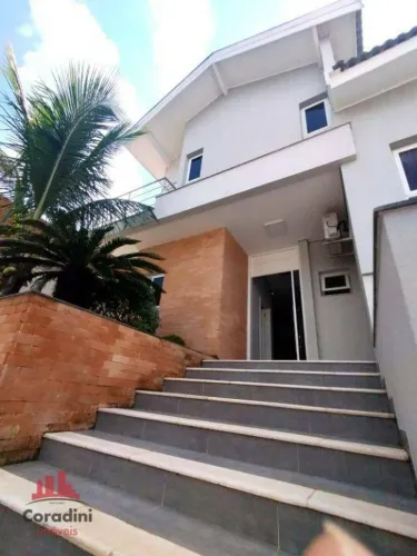 Linda casa Maria Helena