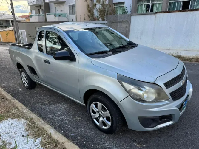Chevrolet Montana LS 1.4 Econoflex 8V 2P 2013