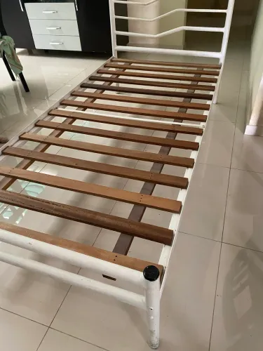 Cama tubular solteiro 