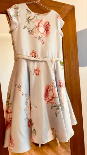 Vestido Infantil Cetim luxo Petit Cherie festa TAM 10/12
