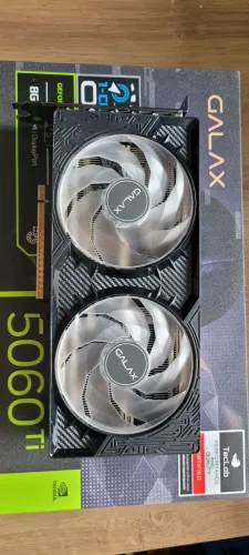 RTX 5060 Ti 8GB GALAX - 2 MESES DE USO + NF + GARANTIA