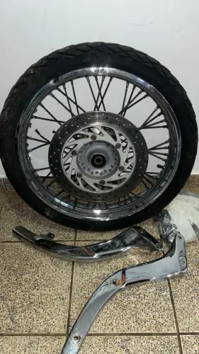 Pneu com Roda Completa  Drag Star 650 Original 