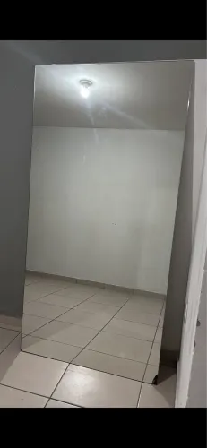 Vendo espelho