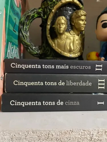 Livros 50 tons de cinza