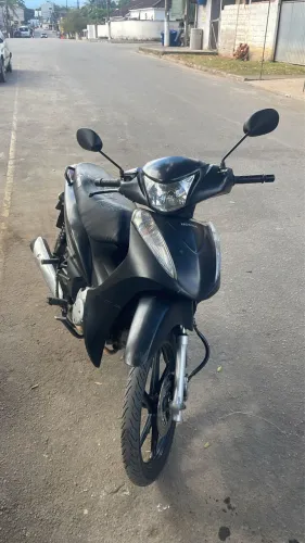Honda Biz 125 - flex completa ( moto de mulher muito nova ) único dono .