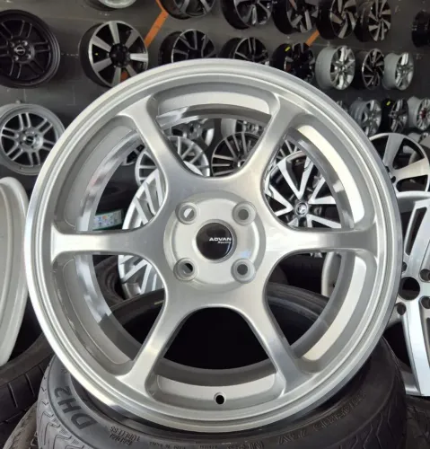 Rodas novas Peugeot Ford Citroën aro 17