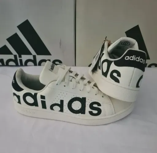 Tênis Adidas Advantage c/ Logo Tam-43 (original / novo)