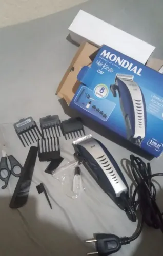 Máquina de cortar cabelo 100% funcionando
